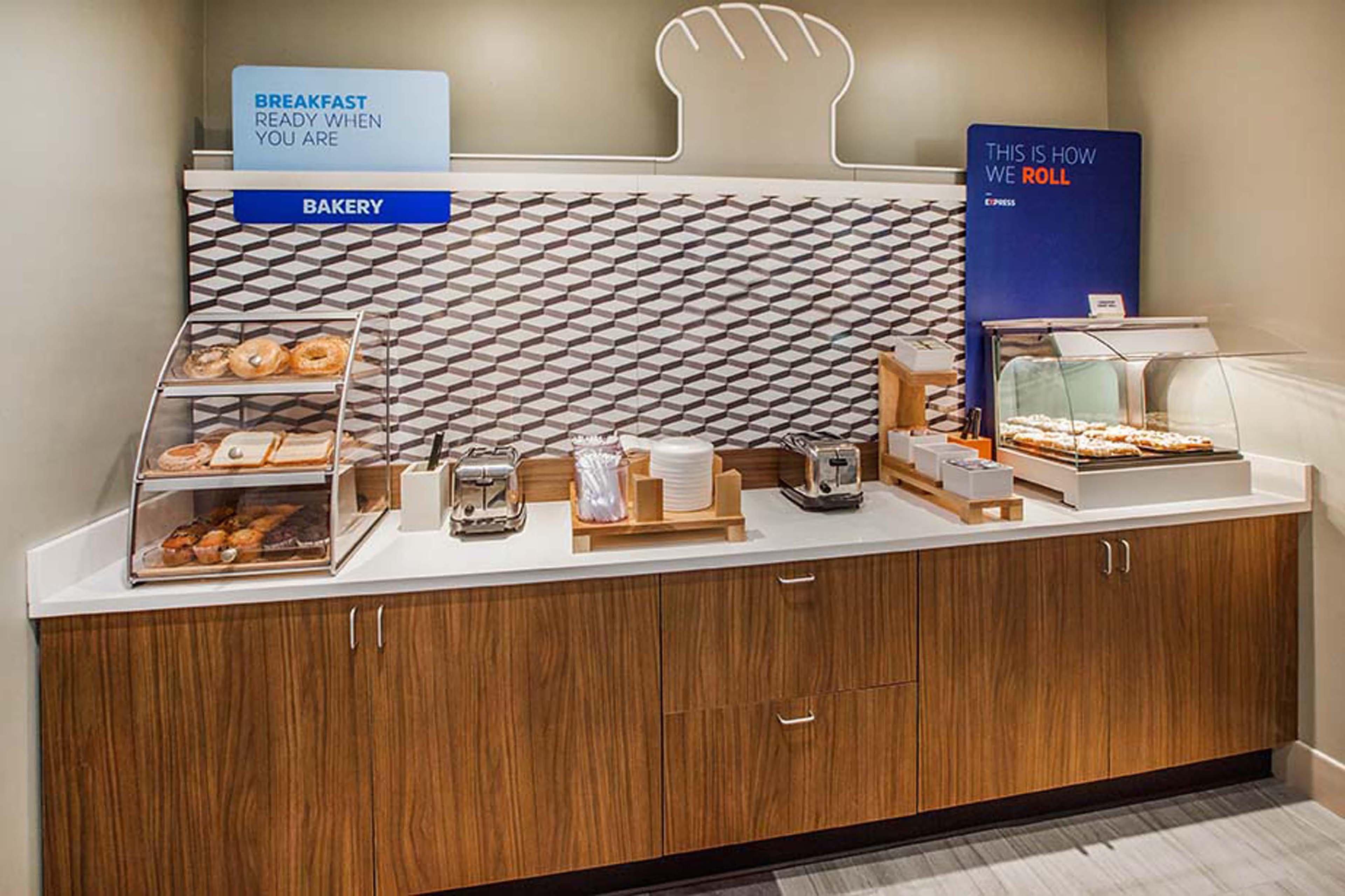 Holiday Inn Express & Suites Knoxville-Farragut By Ihg Eksteriør bilde